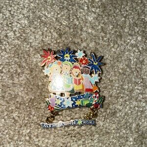 Disney Gold and Black Pin Set